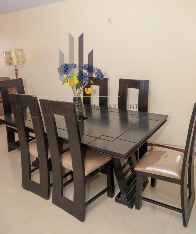 Jacky'S Milimani Suites Nakuru Eksteriør billede
