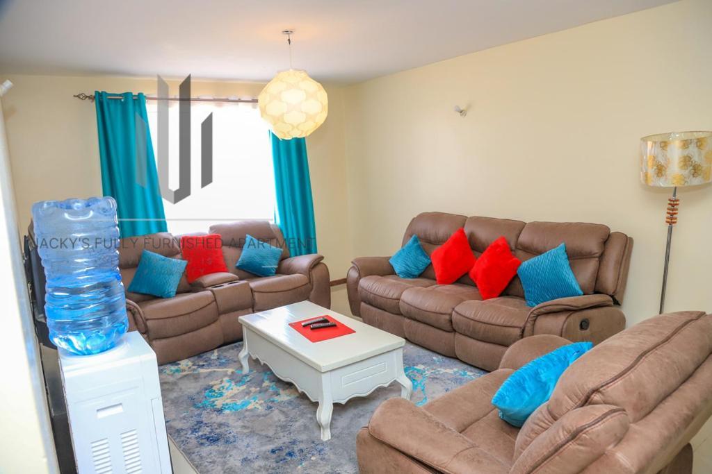 Jacky'S Milimani Suites Nakuru Eksteriør billede